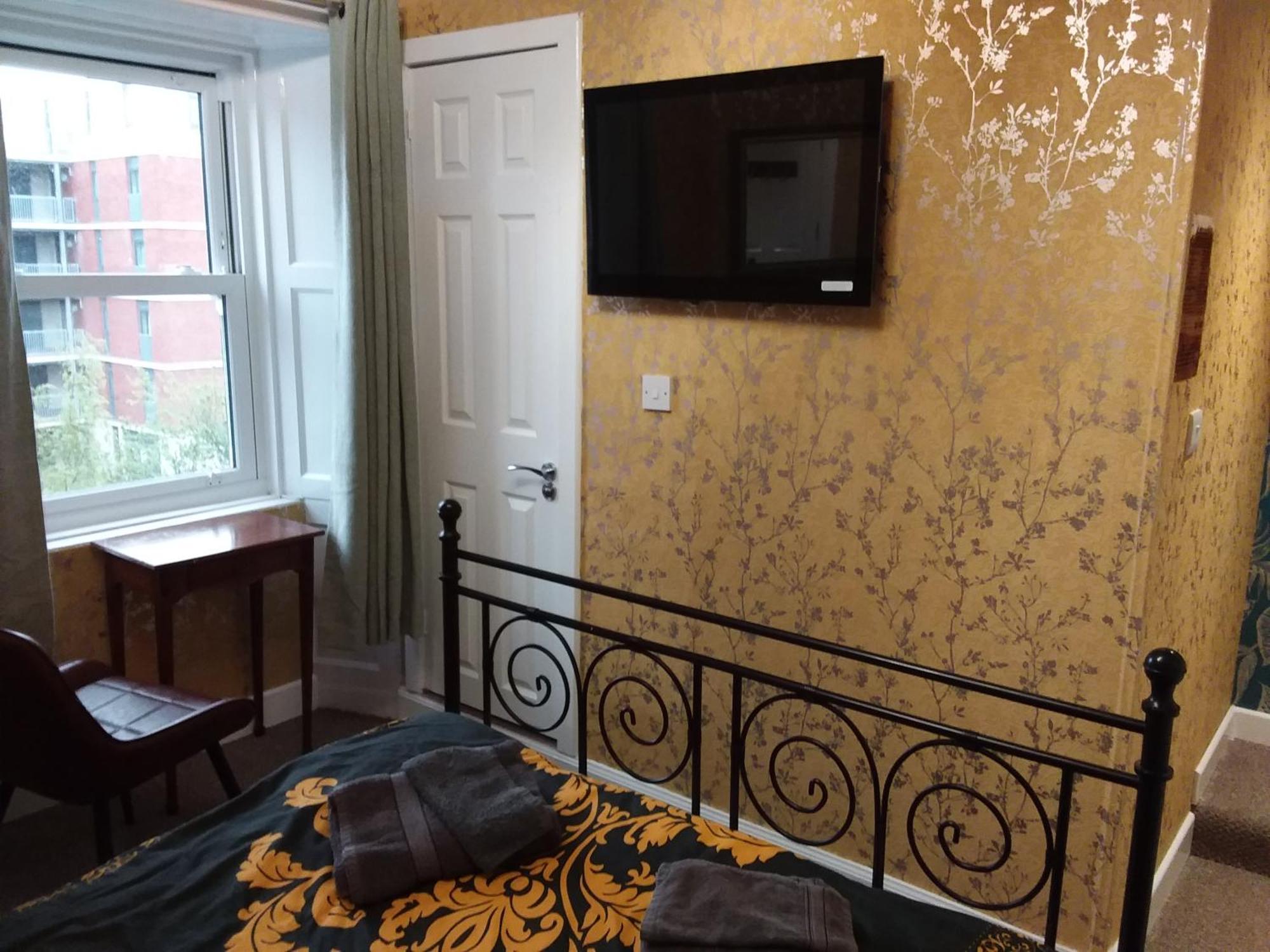 Ivy- Braveheart Guest House Edimburgo Exterior foto