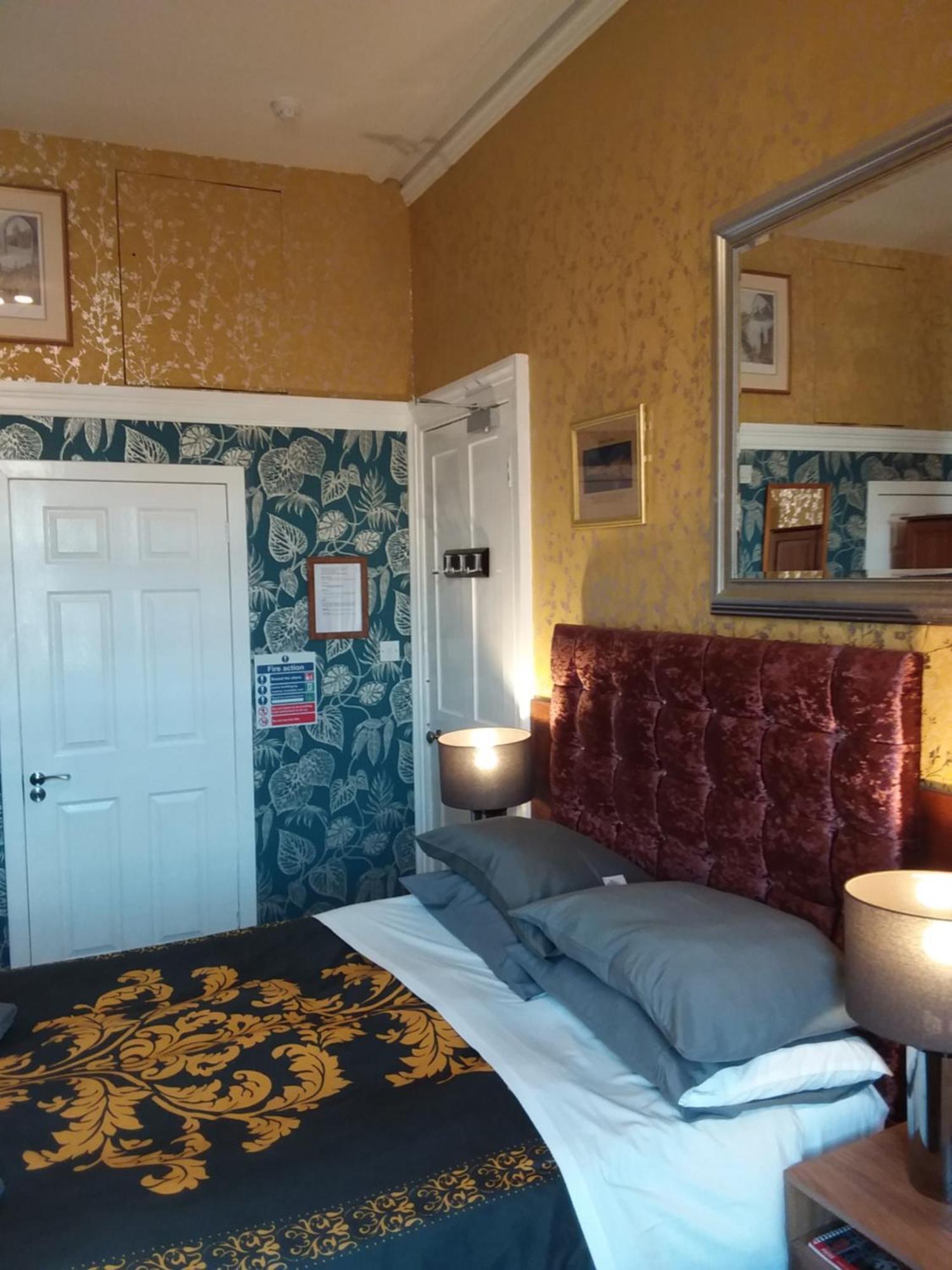 Ivy- Braveheart Guest House Edimburgo Exterior foto